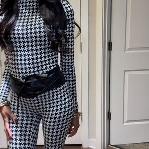 Naked Wardrobe Houndstooth set